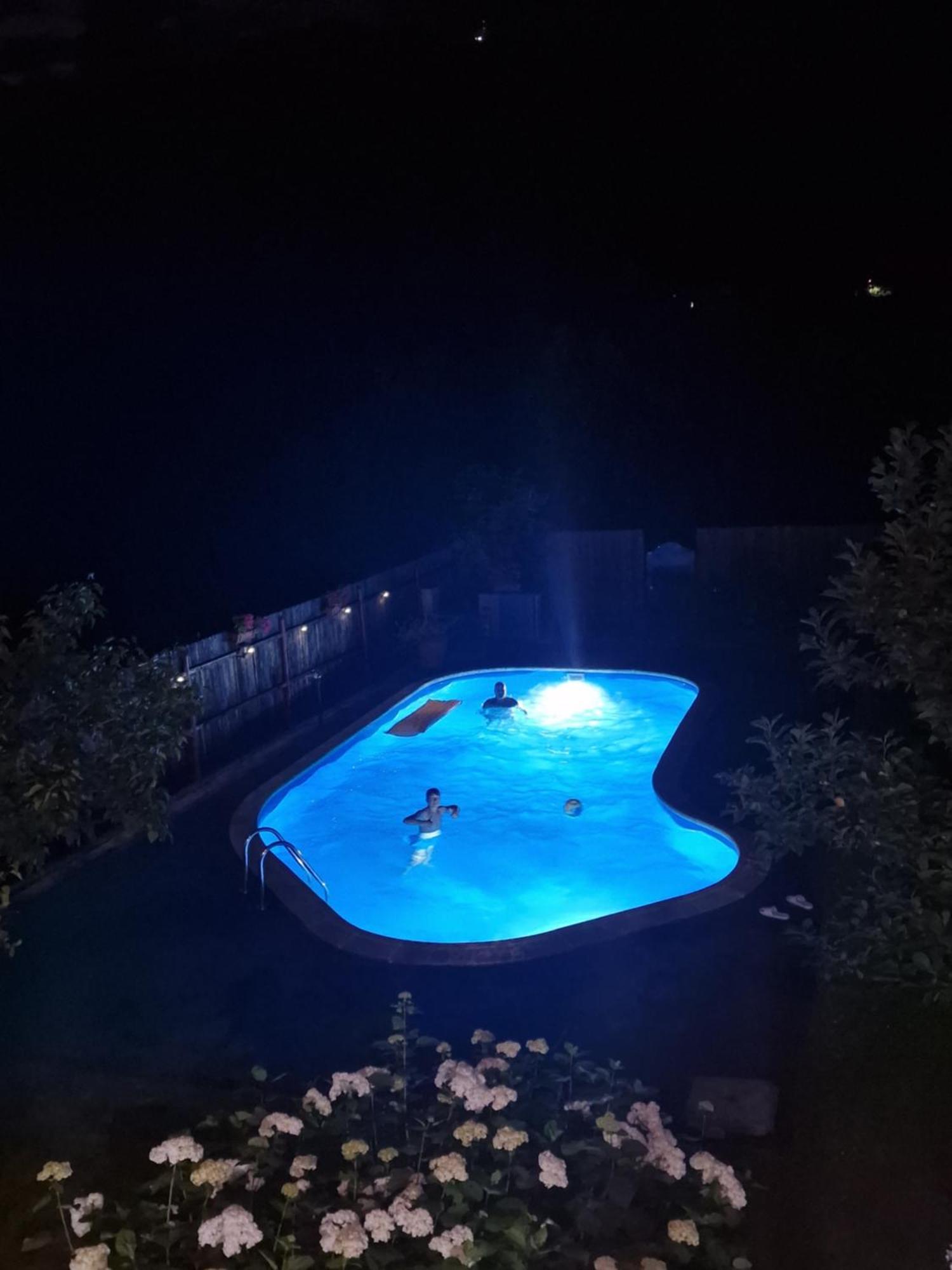 Casa De Vacanta Caciulata Værelse billede